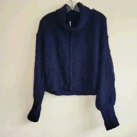 Free People Be Yours Pullover Sweater In Black extra small NWT - Picture 4 of 13